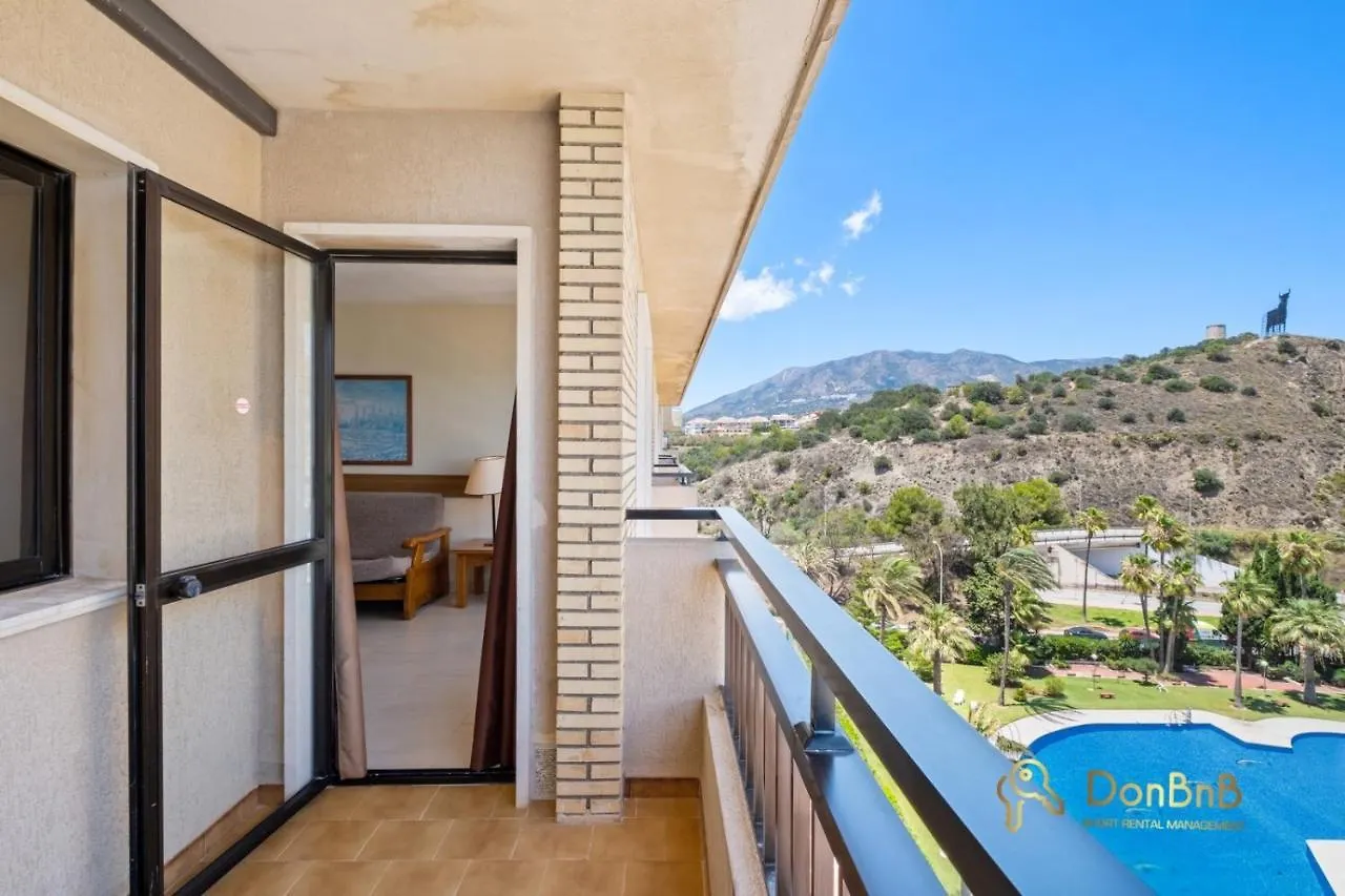 Apartamentos Con Parking Privado En El Paseo Maritimo De Fuengirola Aparthotel