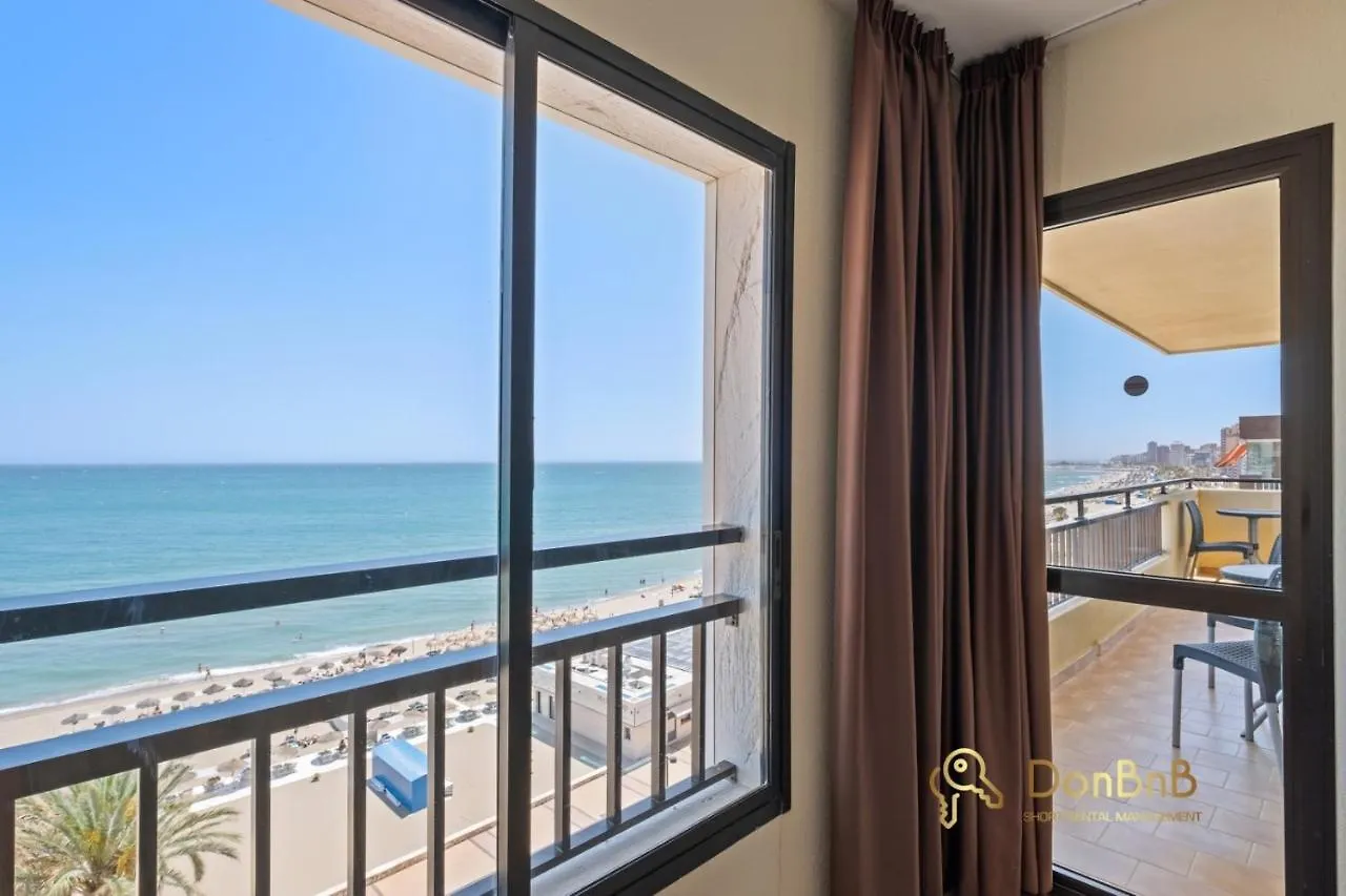 Aparthotel Apartamentos Con Parking Privado En El Paseo Maritimo De Fuengirola Spain