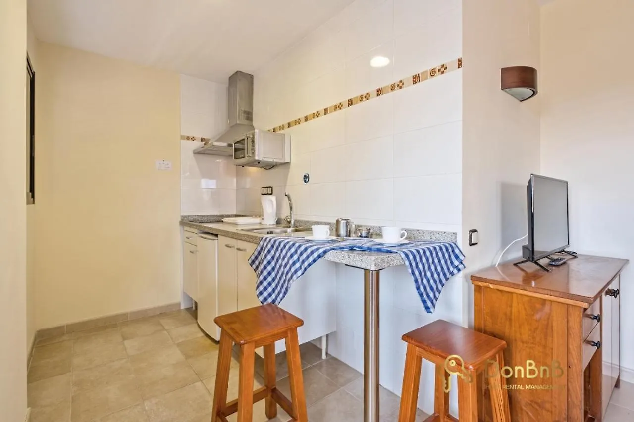 Apartamentos Con Parking Privado En El Paseo Maritimo De Fuengirola Aparthotel