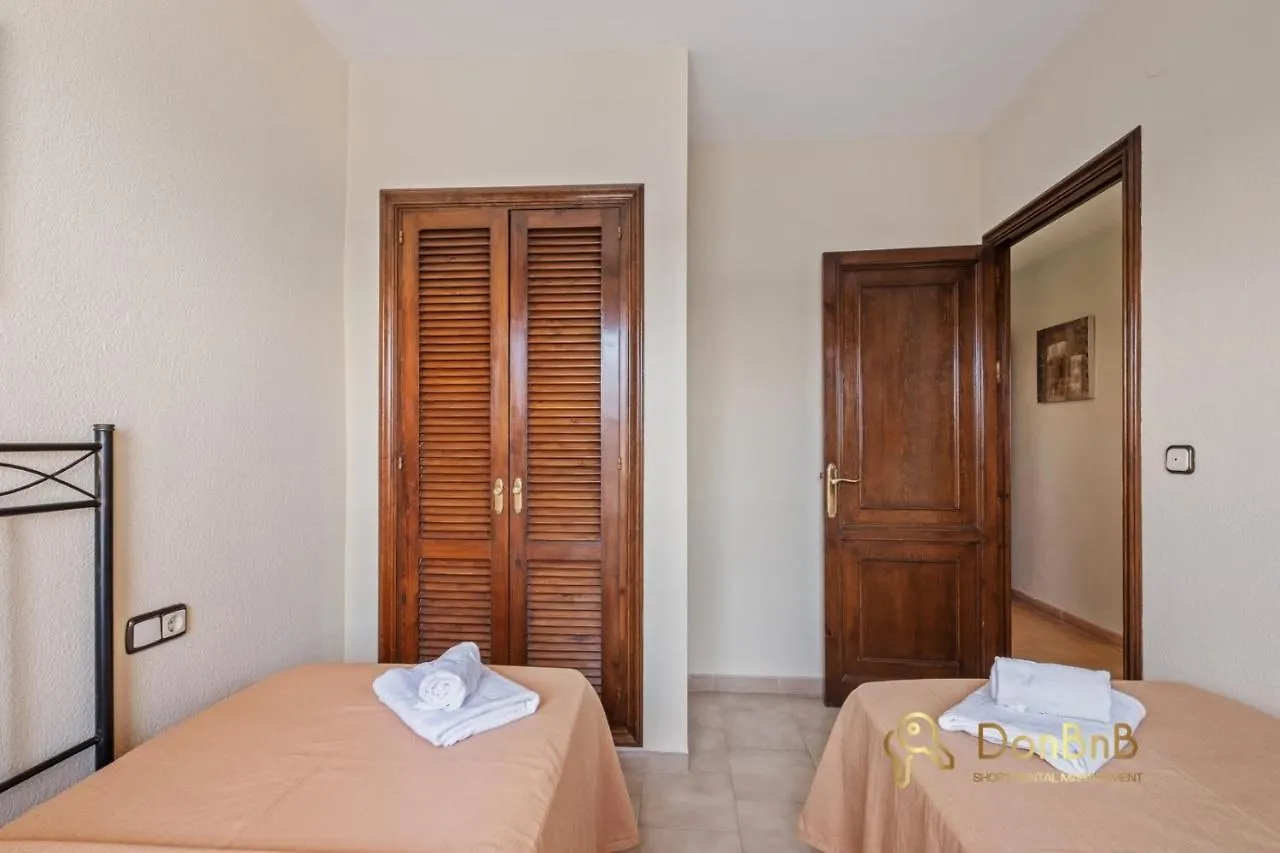 Aparthotel Apartamentos Con Parking Privado En El Paseo Maritimo De Fuengirola Spain