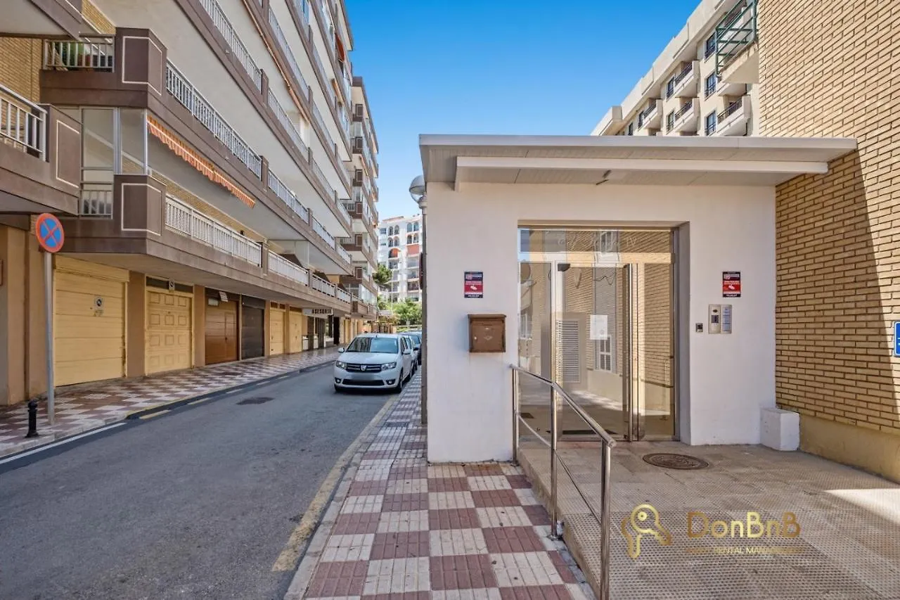 Apartamentos Con Parking Privado En El Paseo Maritimo De Fuengirola